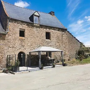  Hébergement de vacances Manoir Pierre Dans Centre équestre Vers Saint Malo